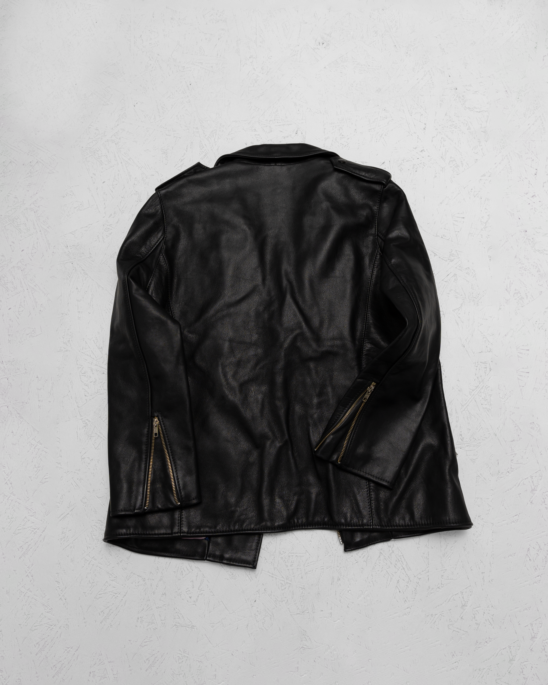 Perfecto “Aya” SNOBE Archives